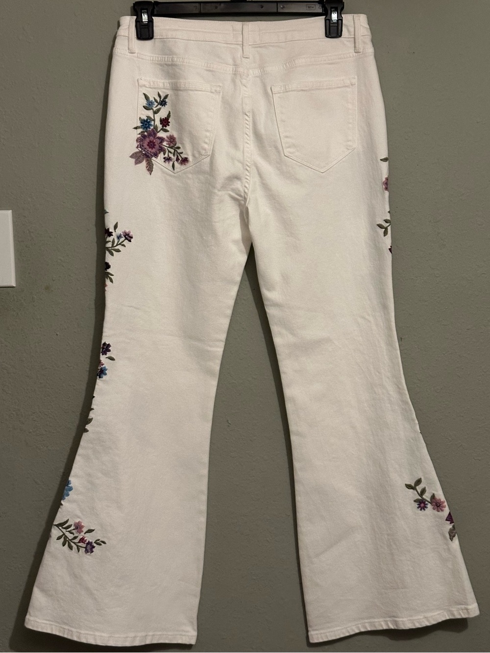 DRIFTWOOD Farrah Embroidered Flare Leg Jeans Blue Birds - Picture 9 of 14
